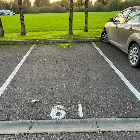 Апартаменты Fernway Entire