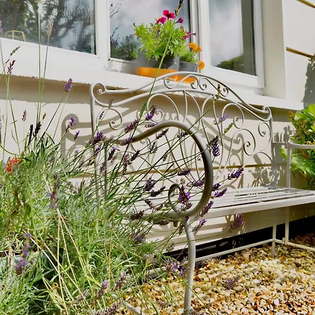 Апартаменты Fernway Entire