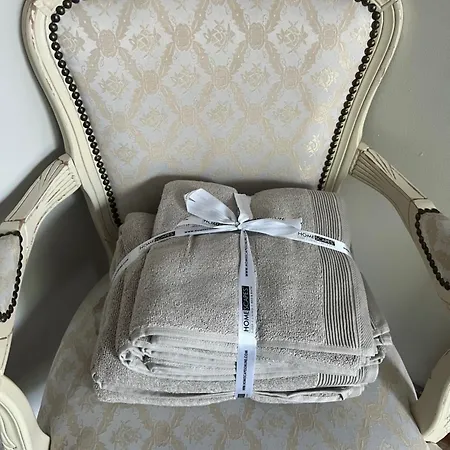 شقة Fernway Entire